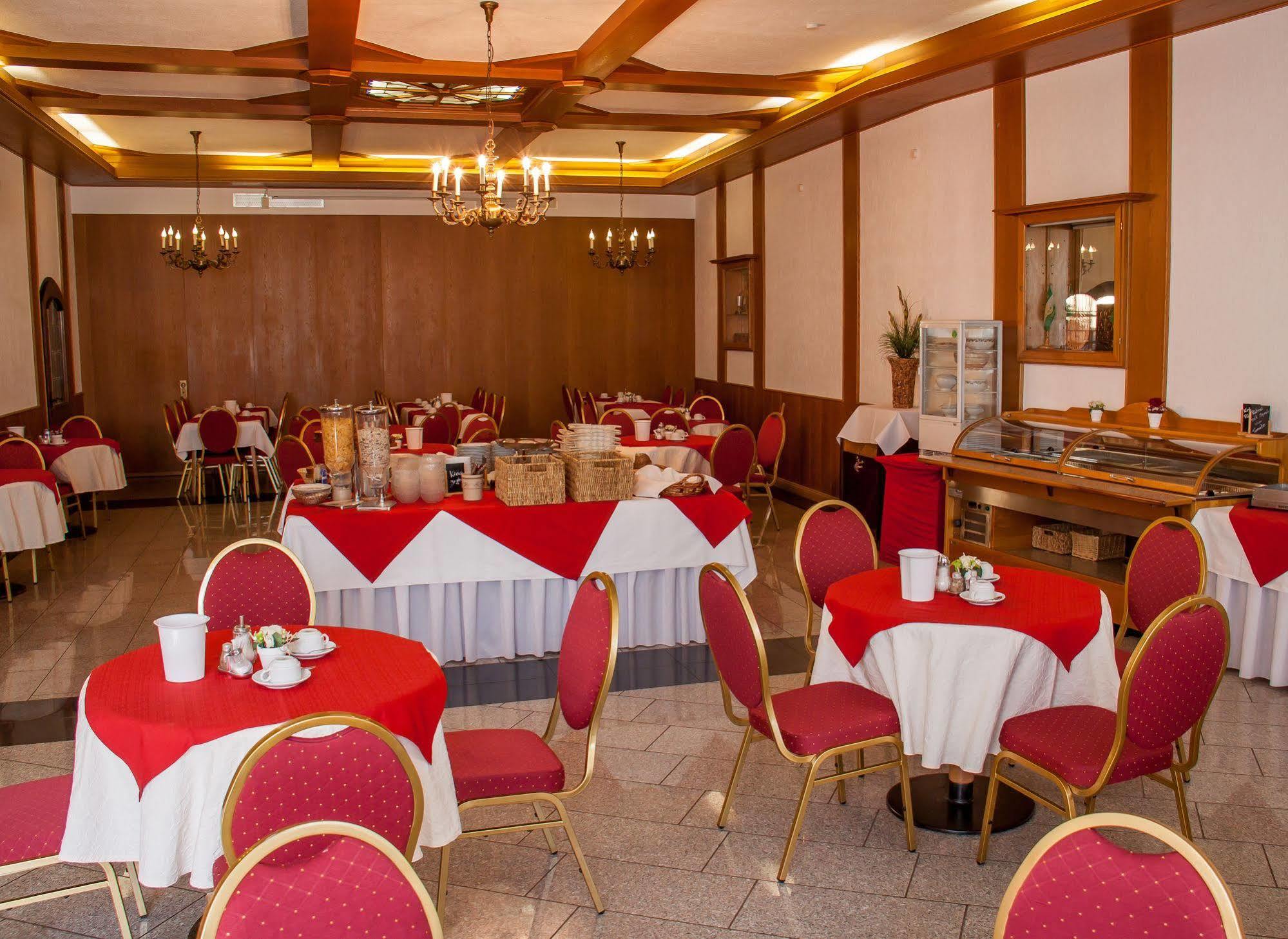 & Restaurant Krone