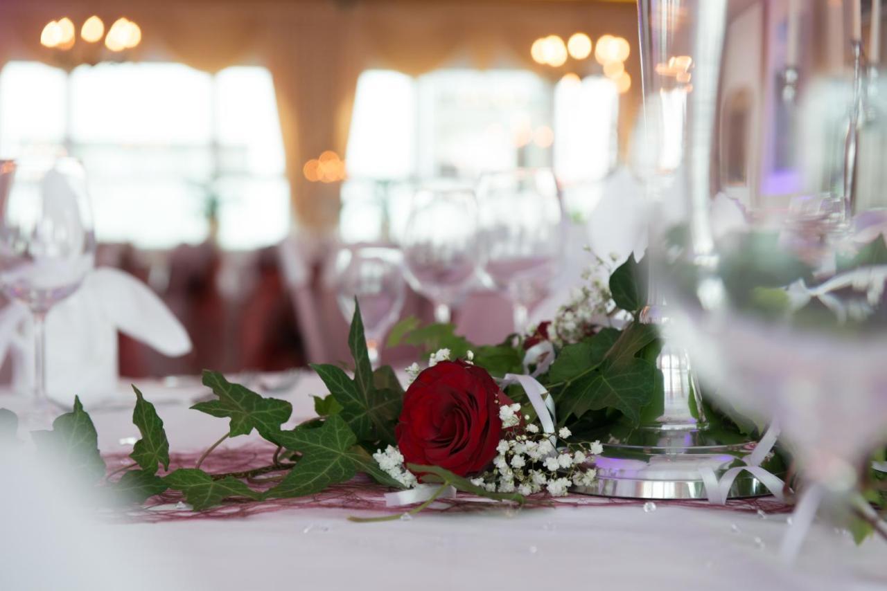 & Restaurant Krone 3*